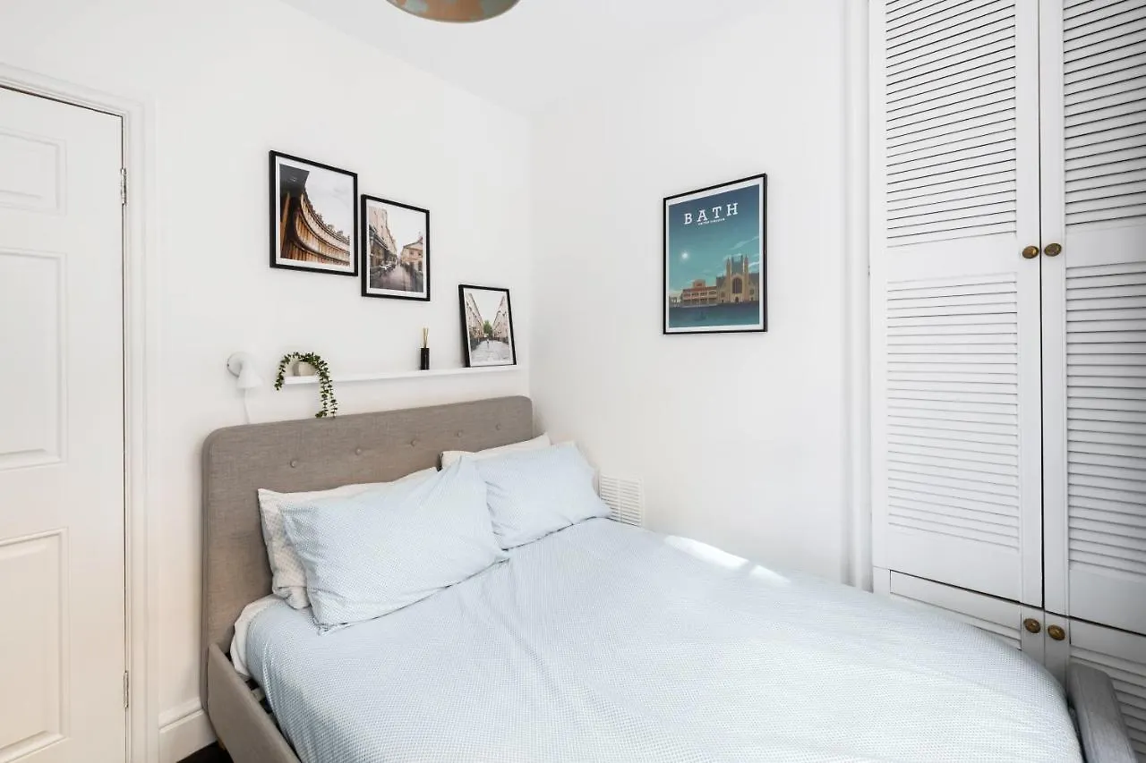 Garden Maisonette In Bath City Centre Apartamento